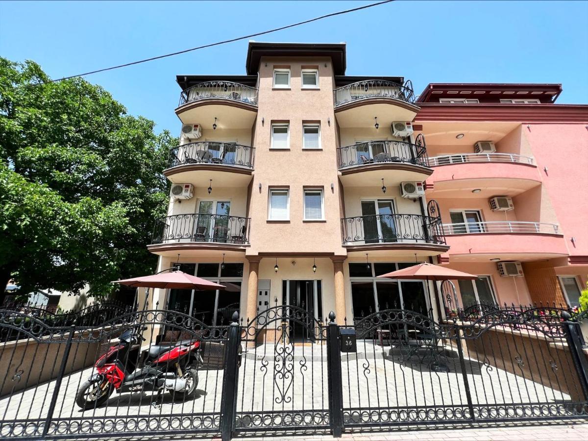 Majap Hostel Ohrid Eksteriør bilde