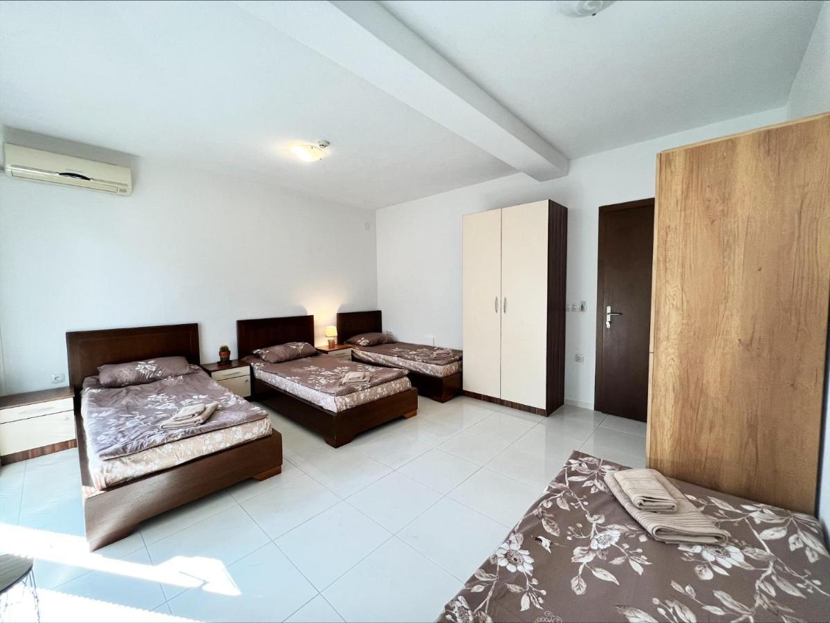 Majap Hostel Ohrid Eksteriør bilde