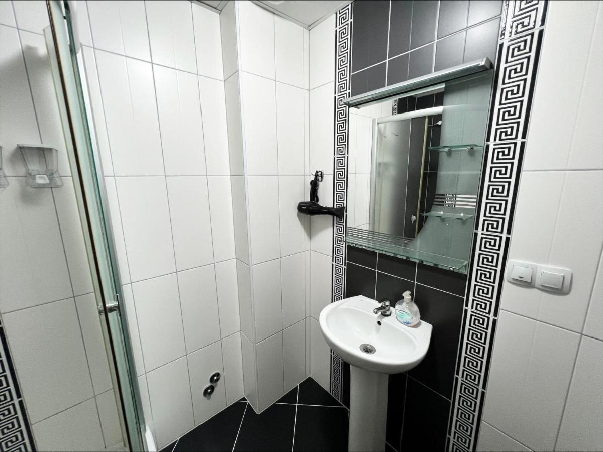 Majap Hostel Ohrid Eksteriør bilde