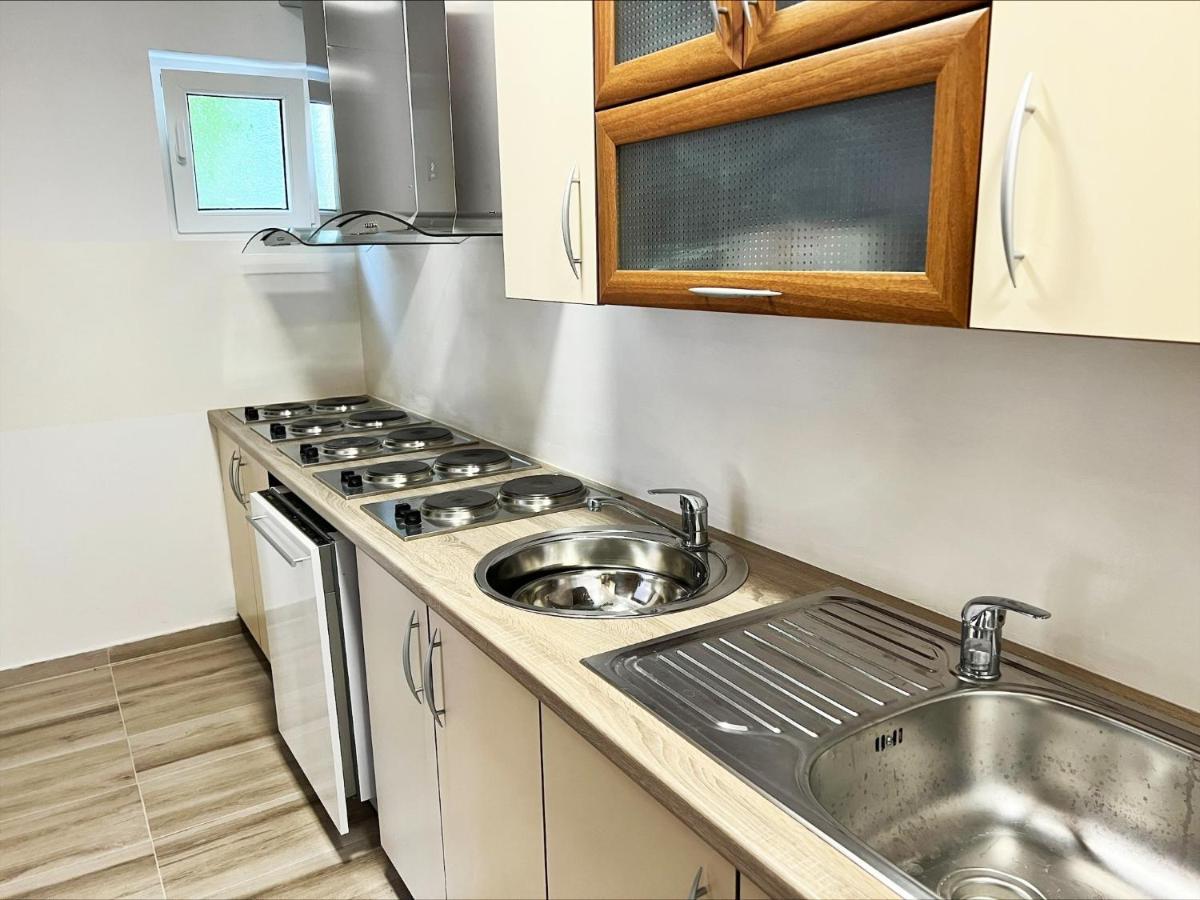 Majap Hostel Ohrid Eksteriør bilde