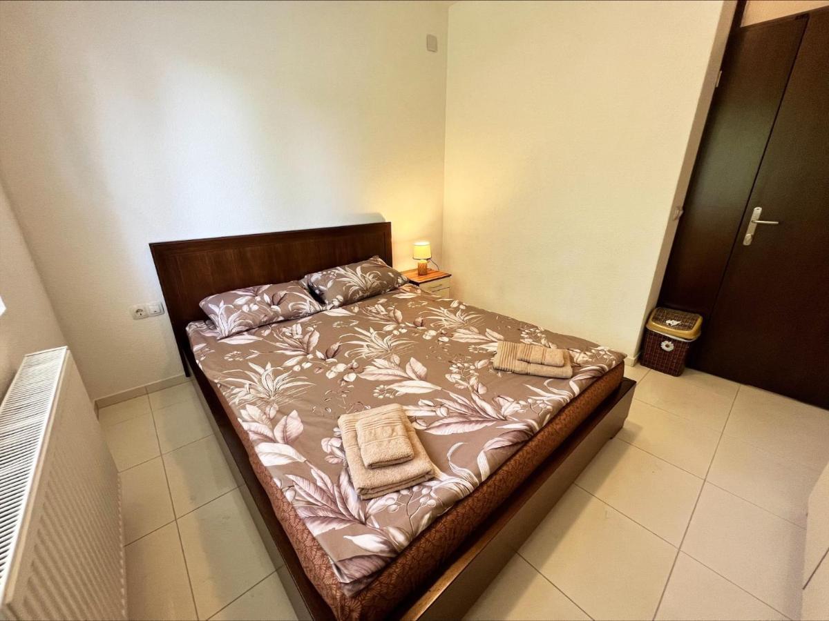 Majap Hostel Ohrid Eksteriør bilde