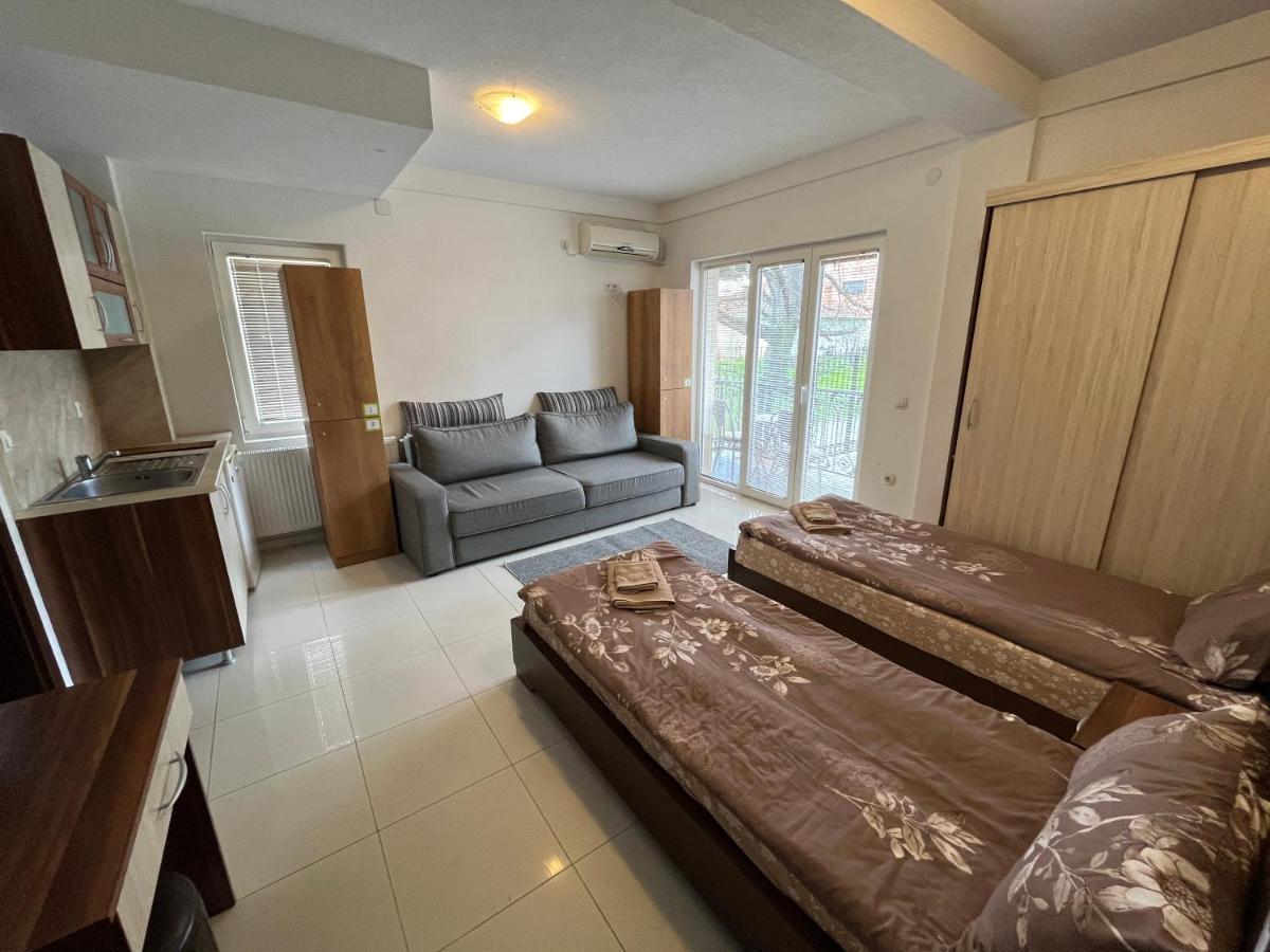 Majap Hostel Ohrid Eksteriør bilde